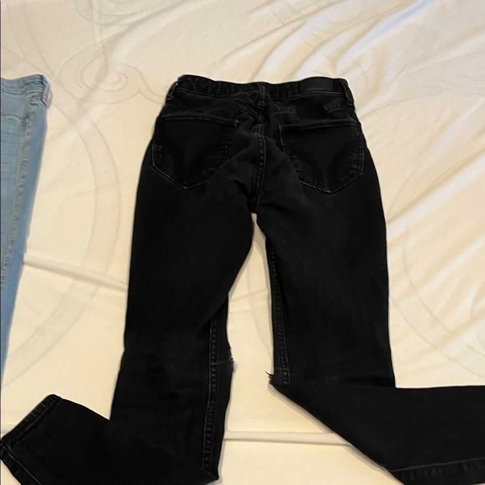 Stylish Ripped Jeans Set - Picture 10 of 13